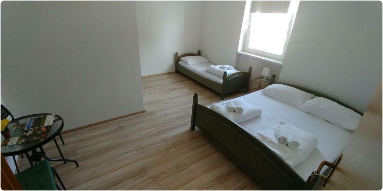 ホテル Lemonwood House ポストイナ エクステリア 写真
